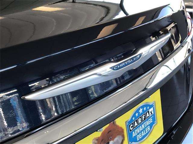 Chrysler 200 2012 photo 40